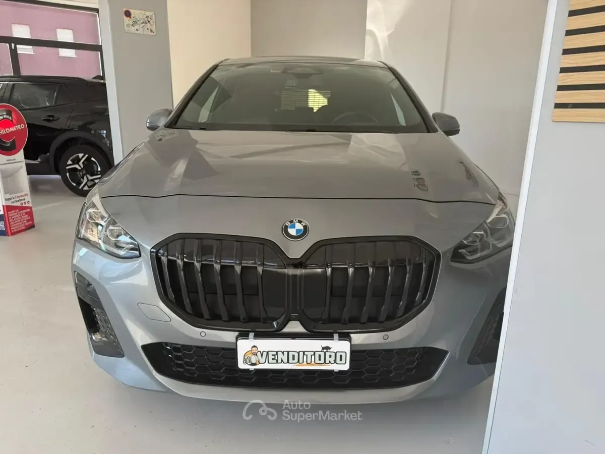 Usado BMW 218 Active Tourer M Sport 150 HP (110 kW) 2024 Prateado Monovolume