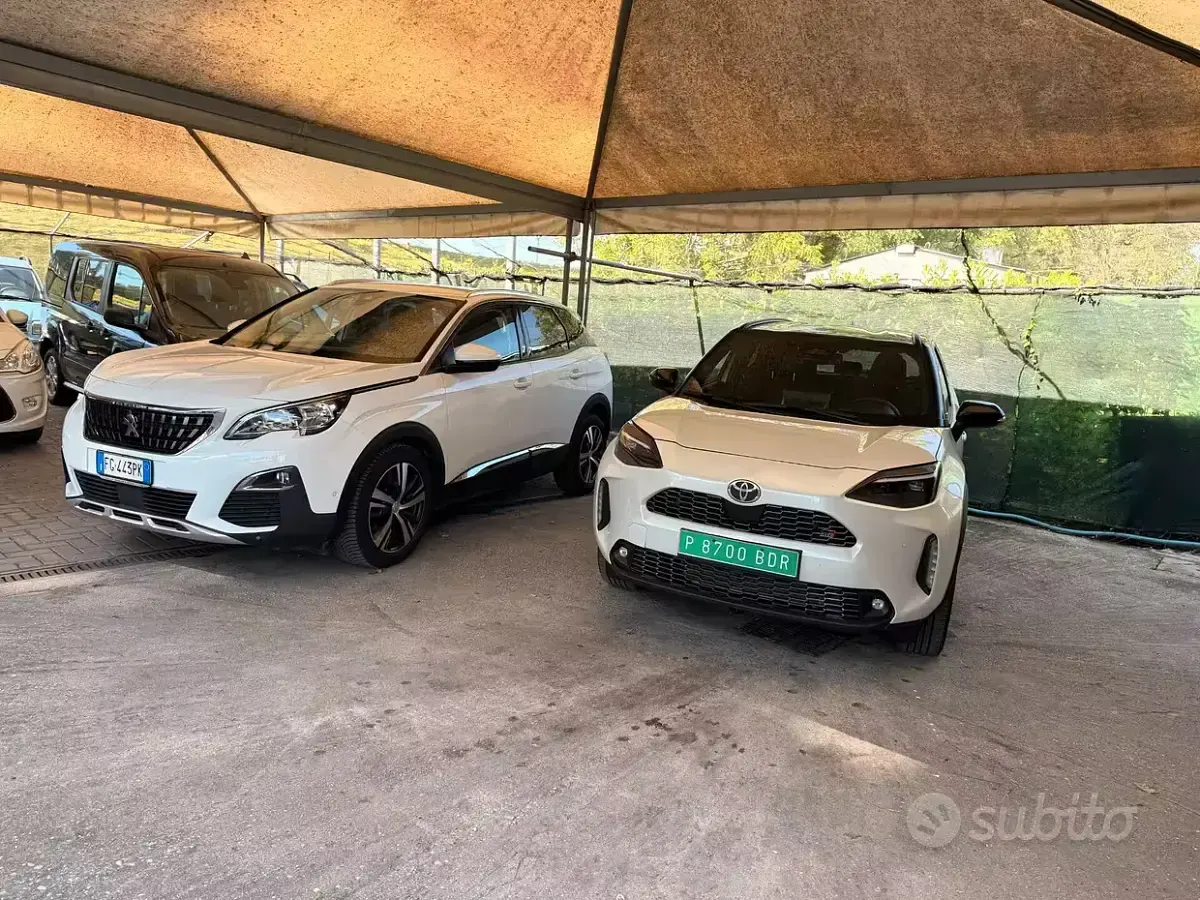 Usata Peugeot 3008 120 CV (88 kW) 2017 Bianco SUV