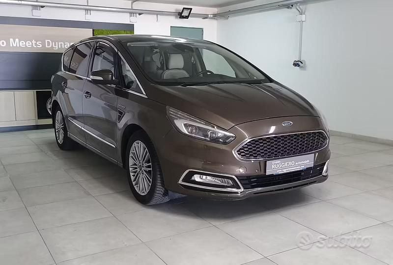 Usata Ford S-MAX S 180 CV (132 kW) 2017 Giallo Monovolume