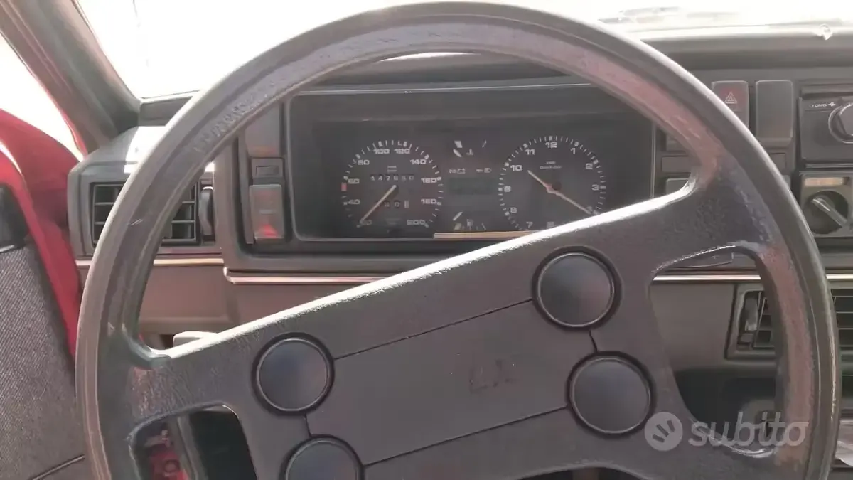 Usata VW Golf II 54 CV (39 kW) 1986 Rosso Utilitaria