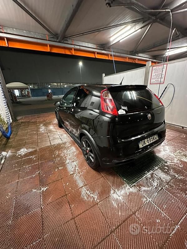 Usata Abarth Grande Punto 155 CV (114 kW) 2008 Utilitaria