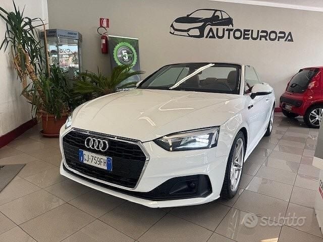 Usata Audi A5 Cabriolet Ambiente 204 CV (150 kW) 2022 Bianco Cabrio