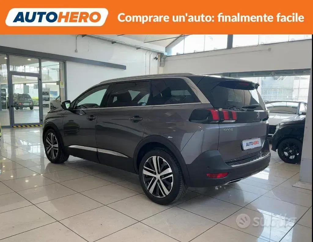 Usata Peugeot 5008 177 CV (130 kW) 2019 Grigio SUV