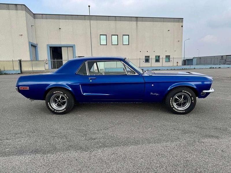 Usata Ford V8 310 CV (228 kW) 1968 Blu/azzurro Coupé