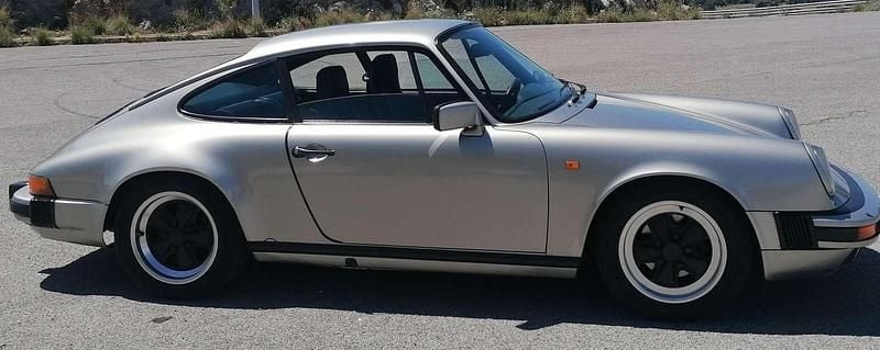 Grigio Usata 1984 Porsche 911 Carrera Coupé | 62.000 € - Immagine 1/4