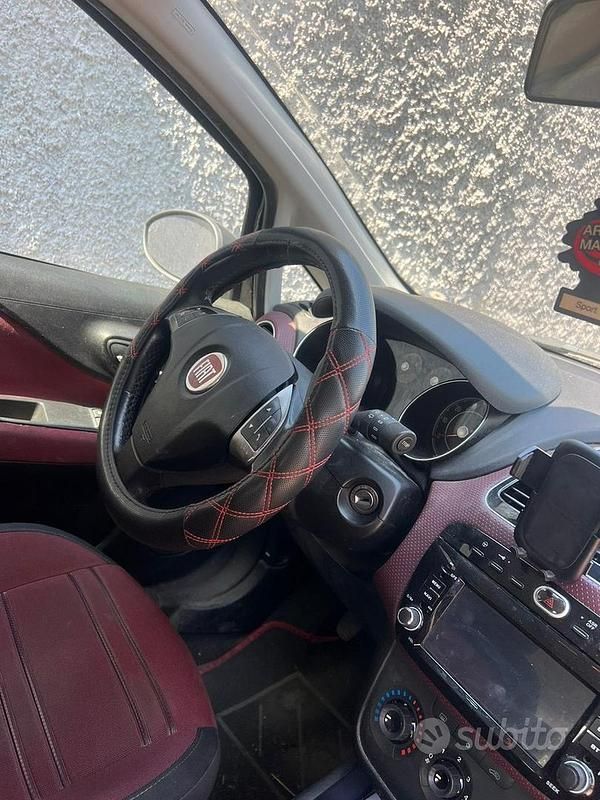 Usata Fiat Punto Evo 77 CV (56 kW) 2011 Nero Utilitaria