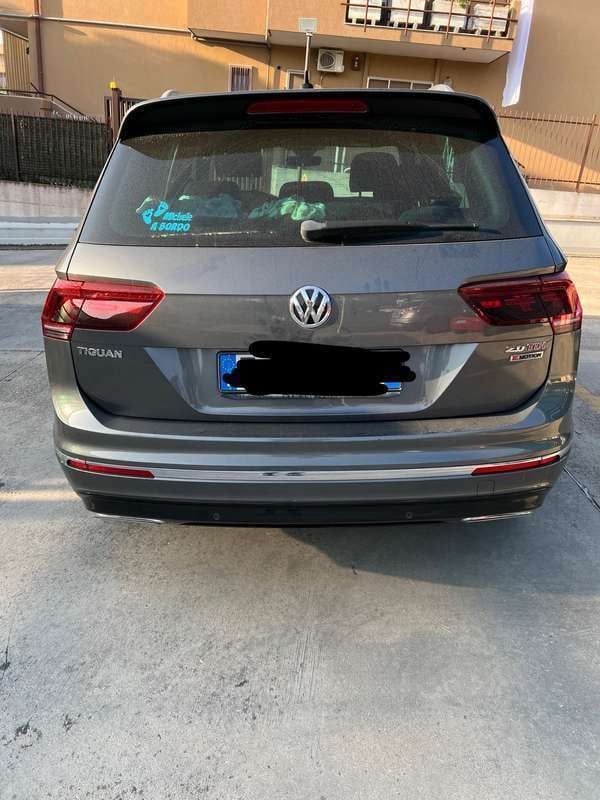 Usata VW Tiguan R-line 326 CV (239 kW) 2017 Grigio SUV