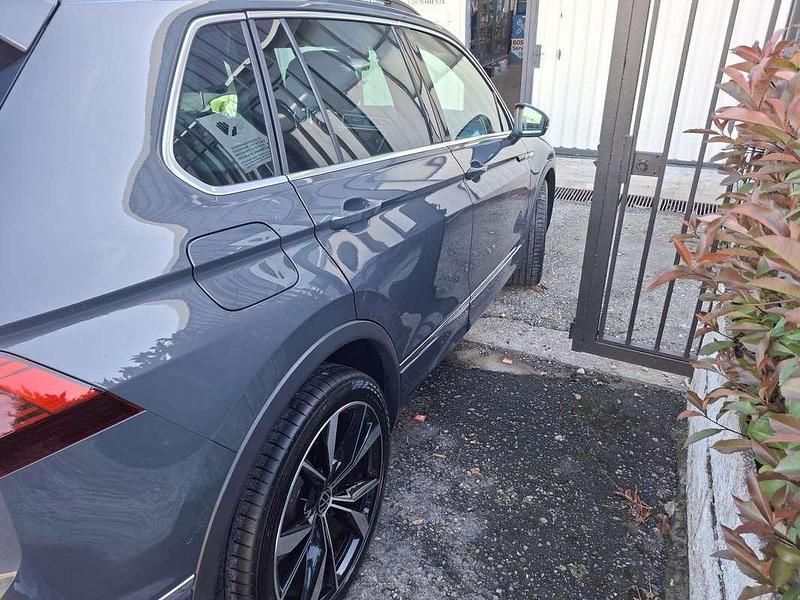 Usata VW Tiguan R-line 150 CV (110 kW) 2024 SUV