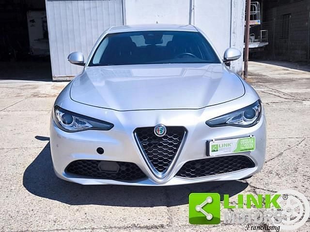 Brugt Alfa Romeo Giulia Sprint 160 HK (117 kW) 2022 Grå Sedan