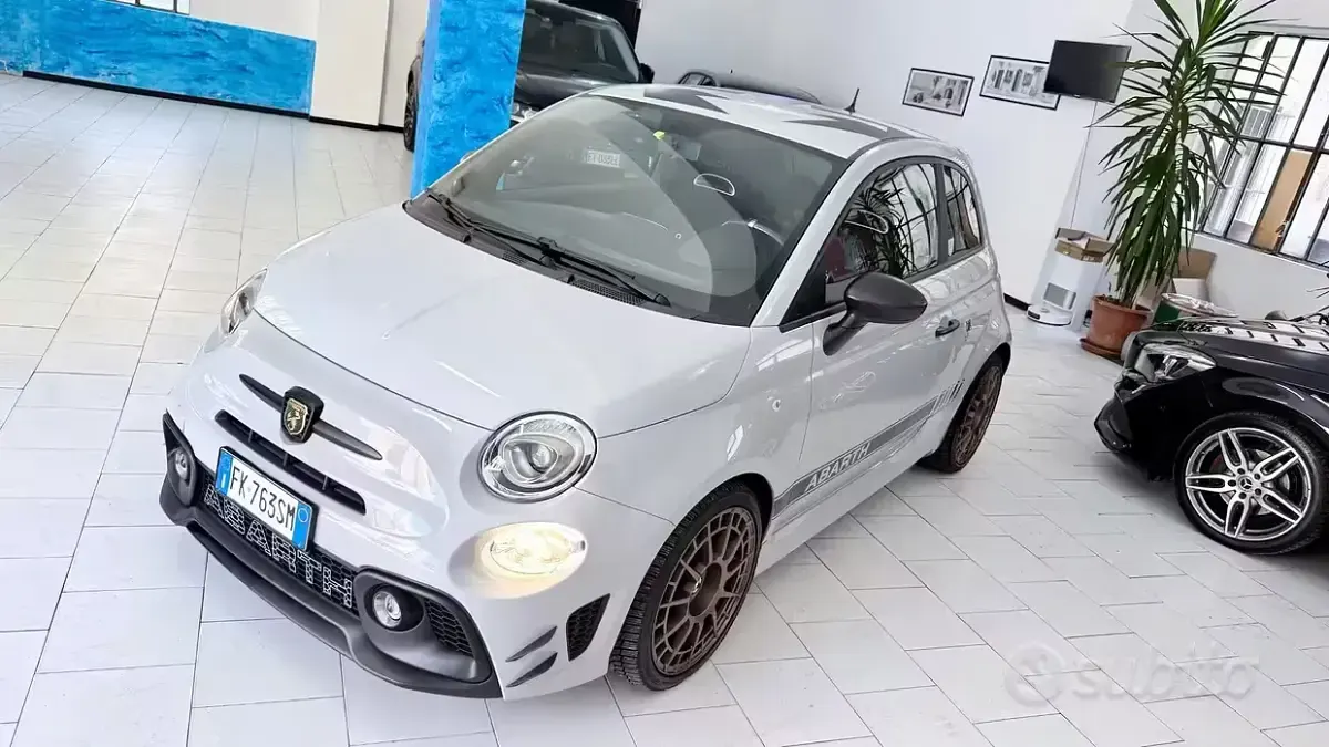 Usata Abarth 595 145 CV (106 kW) 2017 Grigio Berlina
