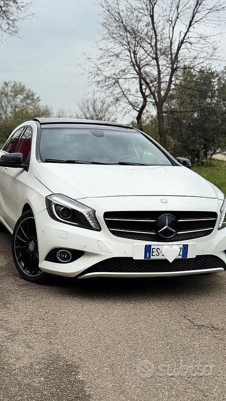 Usata Mercedes A180 109 CV (80 kW) 2014 Bianco Utilitaria