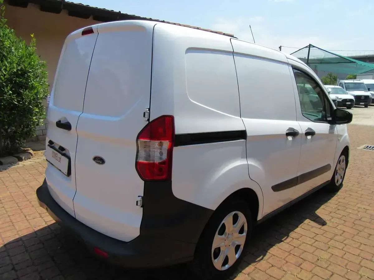Usata Ford Transit Trend 75 CV (55 kW) 2020 Bianco Furgone