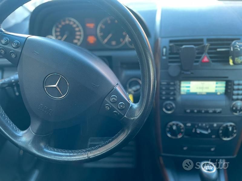 Usata Mercedes A150 95 CV (69 kW) 2007 Nero Berlina