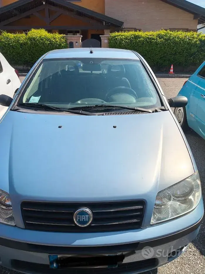 Usata Fiat Punto 60 CV (44 kW) 2006 Bluazzurro Utilitaria