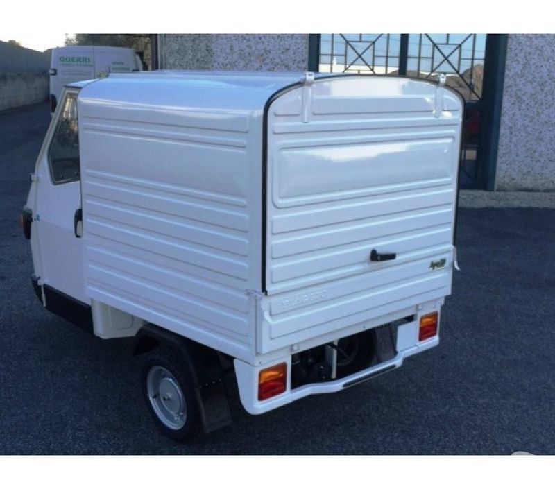 Venduto Piaggio APE Ape50 FURGONE BIA. - auto usate in vendita