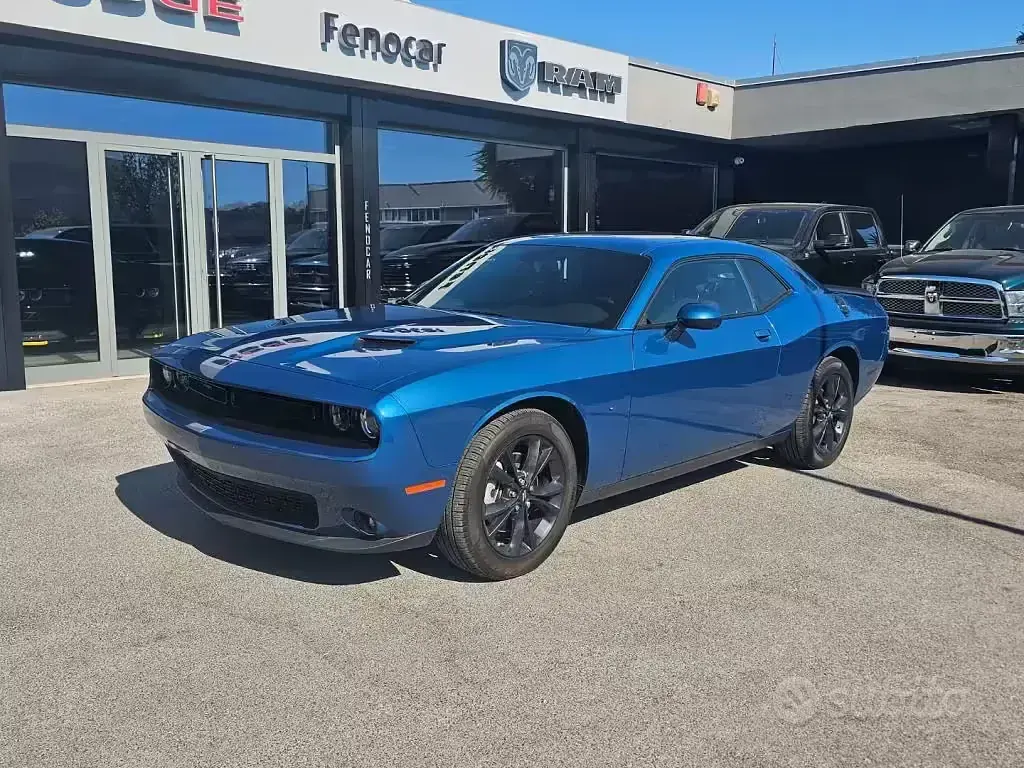 Usata Dodge Challenger SXT 309 CV (227 kW) 2023 Coupé