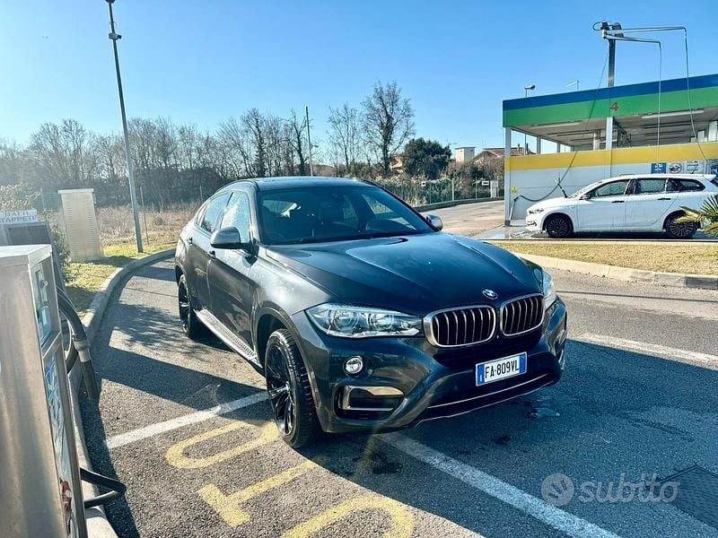 Usata BMW X6 258 CV (189 kW) 2015 Blu SUV