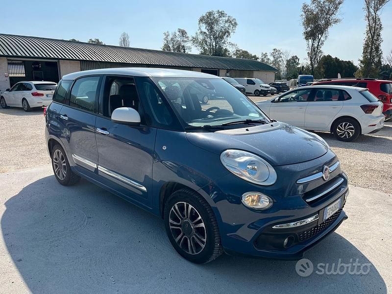 Usata Fiat 500L Living 119 CV (87 kW) 2019 Blu Monovolume