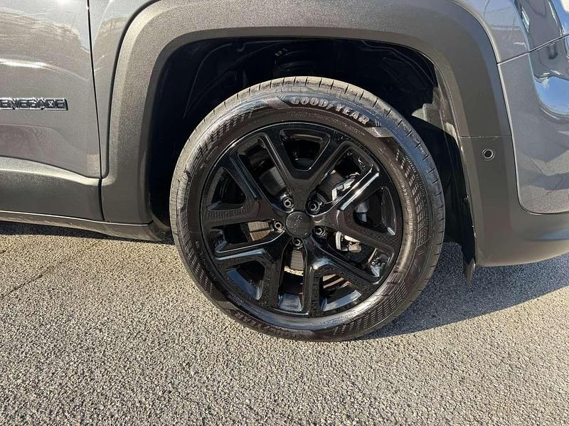 Usata Jeep Renegade Summit 131 CV (96 kW) 2025 Grigio SUV