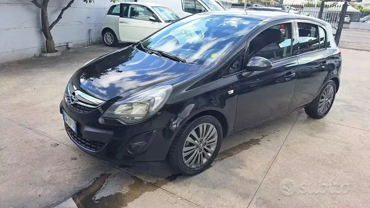 Usata Opel Corsa Sport 85 CV (62 kW) 2014 Nero Utilitaria