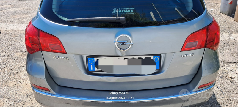 Usato 2017 Opel Astra 1.4 Benzin 100 CV (6.500 €)