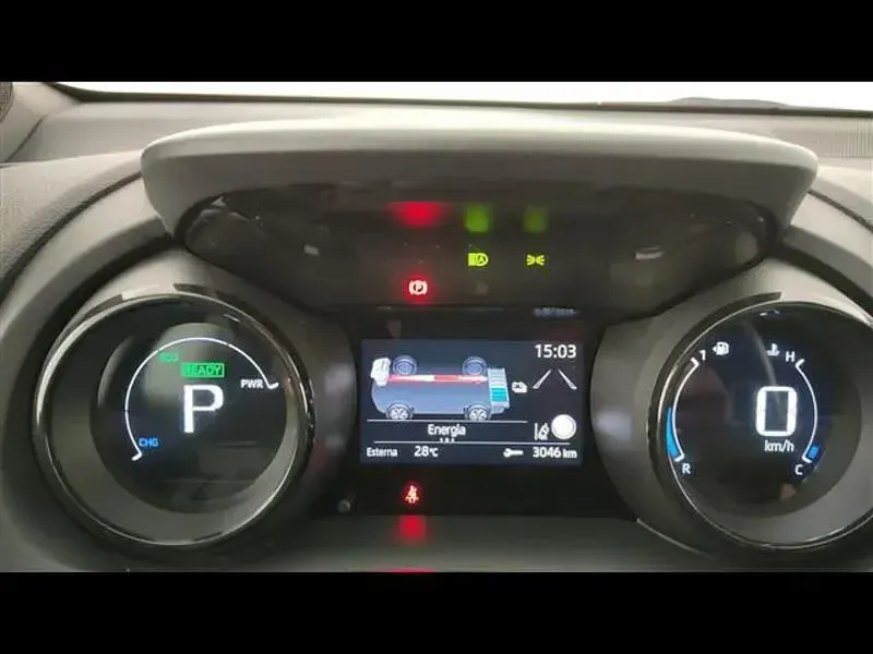 Usata Toyota Yaris Lounge 116 CV (85 kW) 2021 Utilitaria