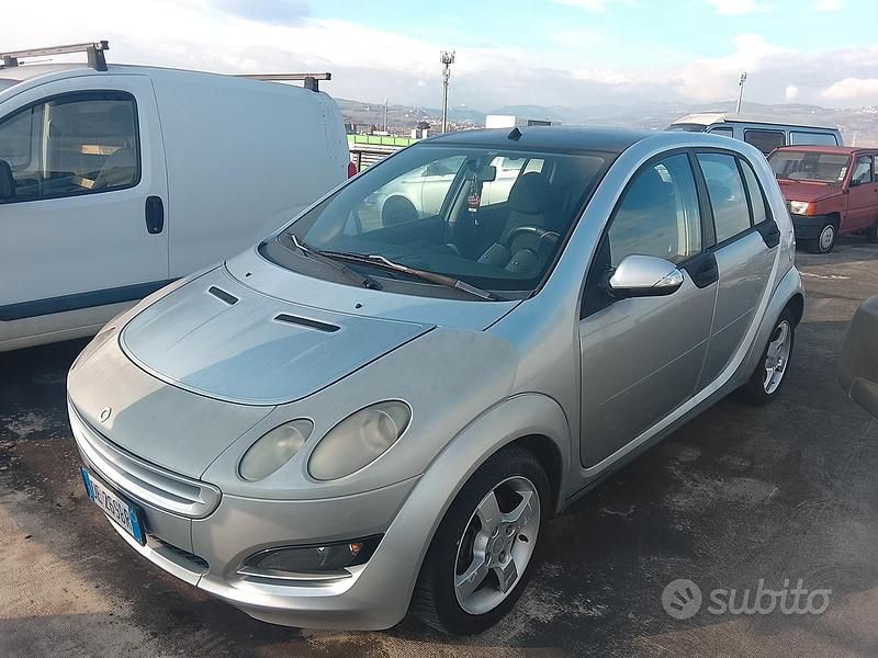 Usata Smart ForFour 2006 Grigio Utilitaria