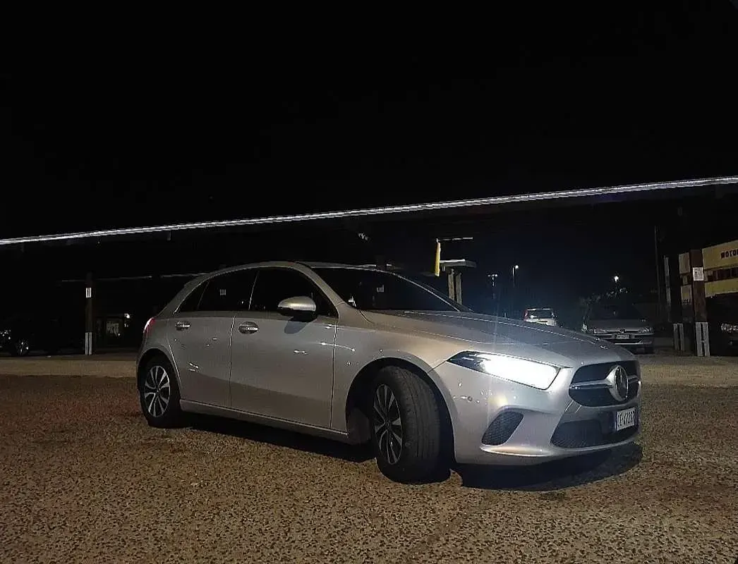 Usata Mercedes A180 Premium 116 CV (85 kW) 2021 Berlina