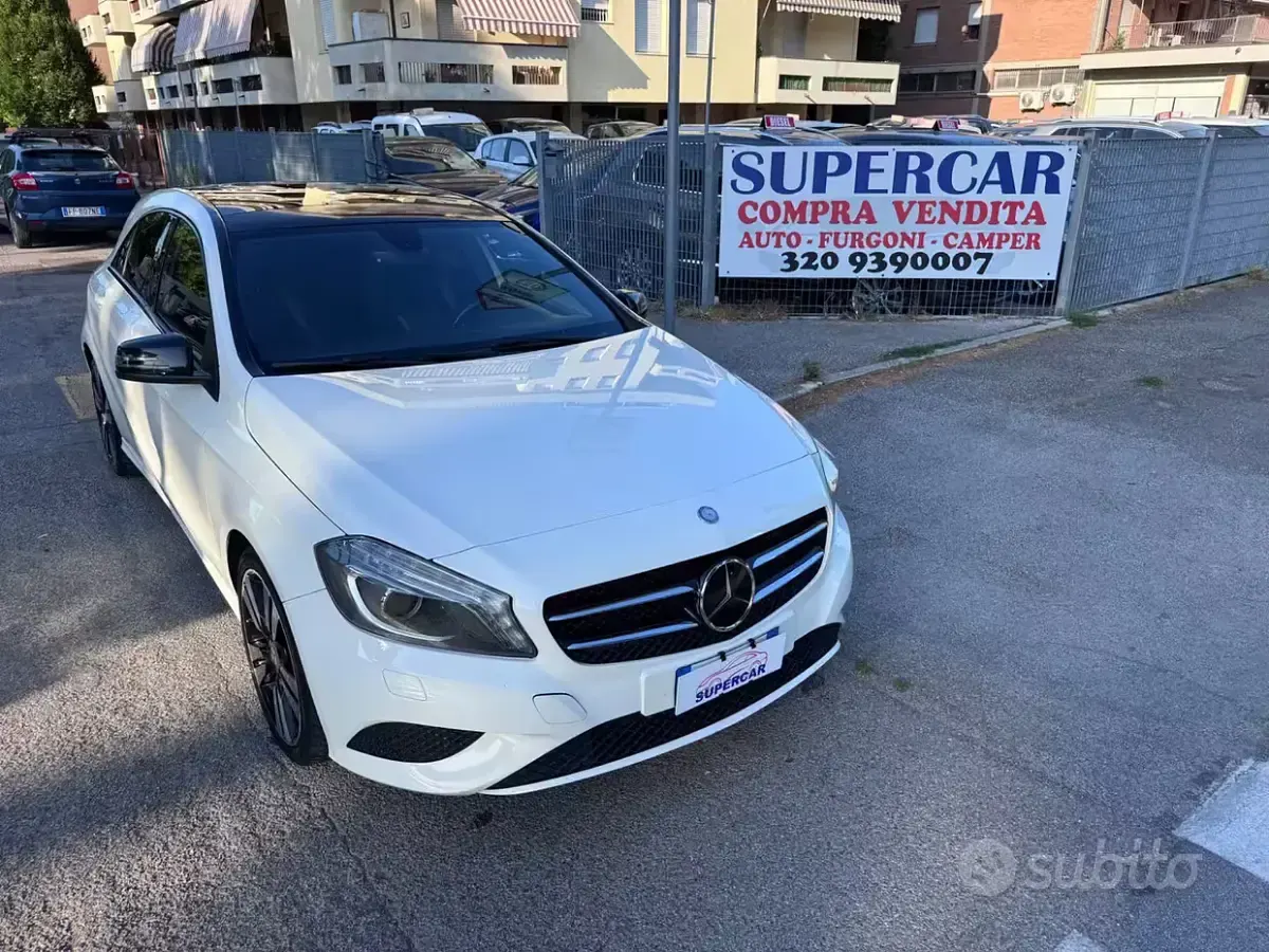Usata Mercedes A200 136 CV (100 kW) 2015 Bianco Utilitaria