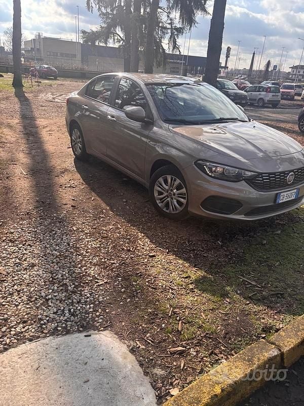 Usata Fiat Tipo 95 CV (69 kW) 2019 Berlina