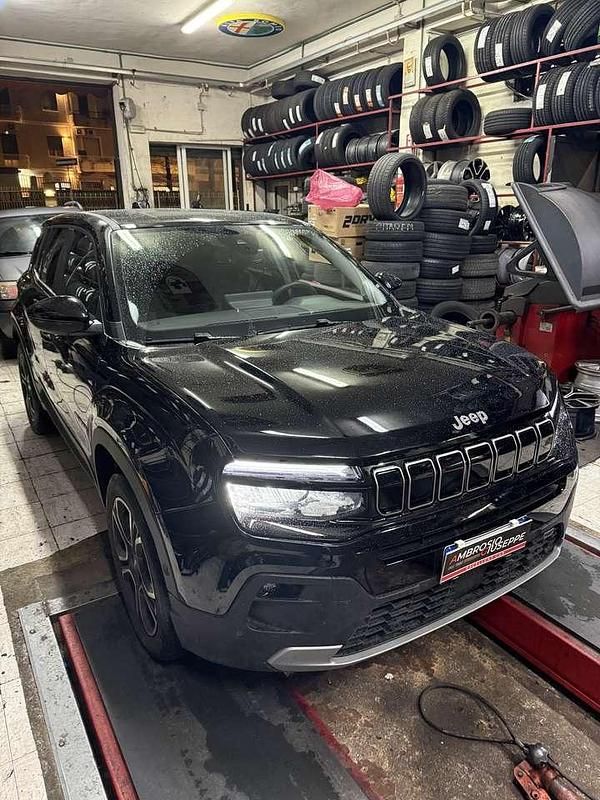 Usata Jeep Avenger Summit 101 CV (74 kW) 2023 Nero SUV