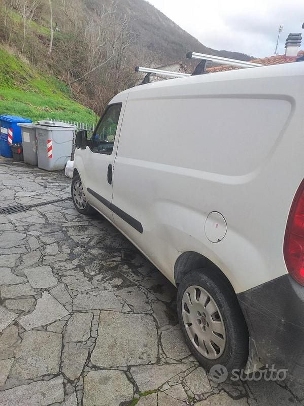 Usata Fiat Doblò 120 CV (88 kW) 2014 Monovolume