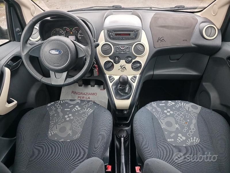 Usata Ford Ka 69 CV (50 kW) 2011 Nero Utilitaria
