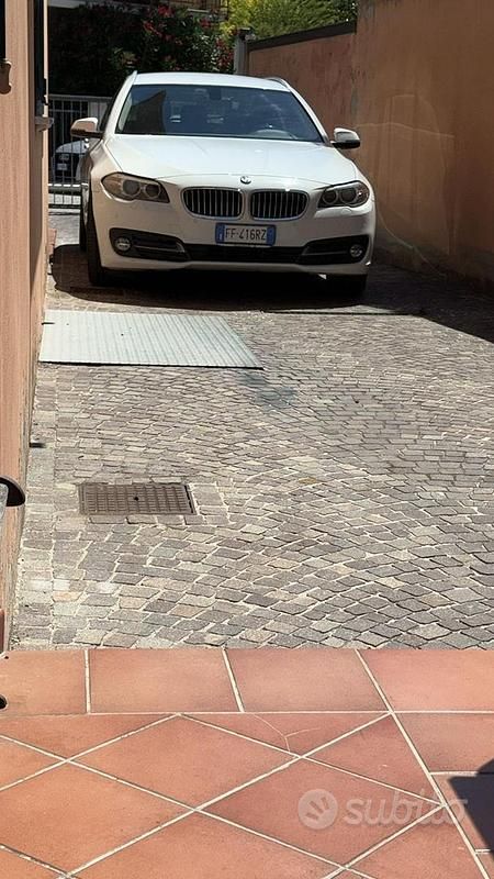 Usata BMW 520 184 CV (135 kW) 2016 Bianco Station wagon