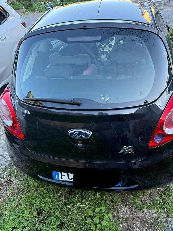 Usata Ford Ka 69 CV (50 kW) 2016 Berlina