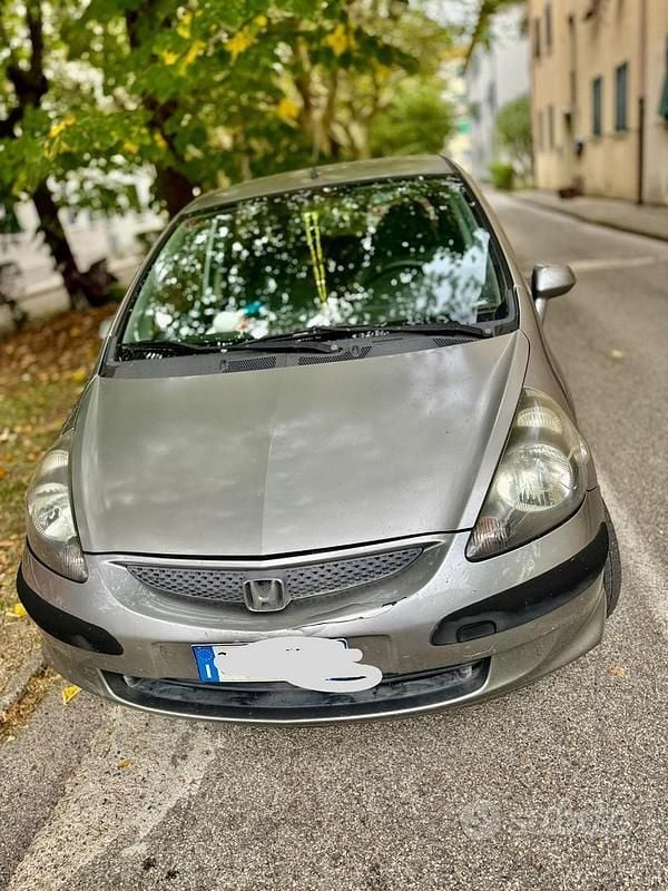 Usata Honda Jazz 2005 Grigio Utilitaria