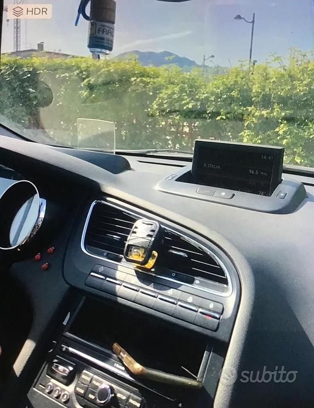 Usata Peugeot 5008 Family 112 CV (82 kW) 2012 Nero Monovolume