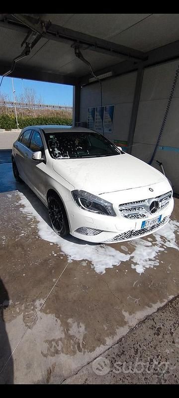 Usata Mercedes A200 136 CV (100 kW) 2014 Bianco Berlina