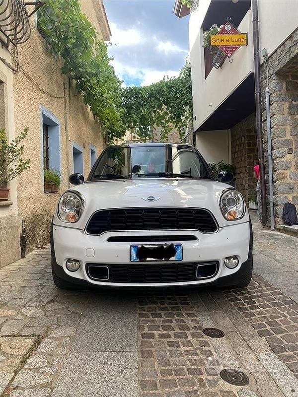 Usata Mini Countryman 143 CV (105 kW) 2015 Bianco SUV