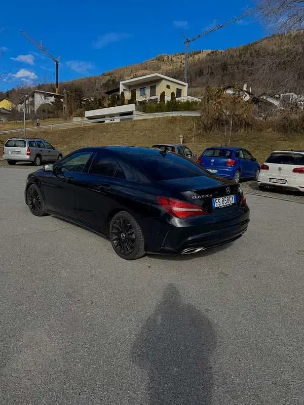 Usata Mercedes CLA220 170 CV (125 kW) 2018 Nero Berlina