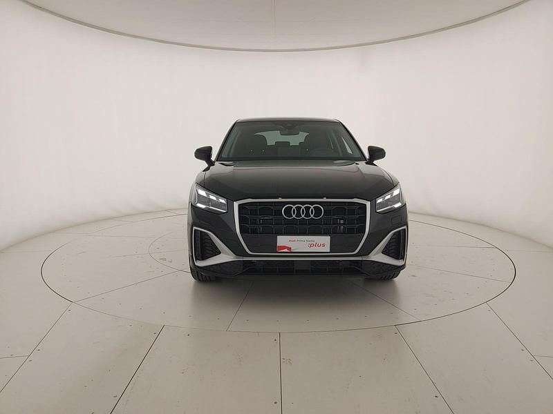 Gebraucht Audi Q2 S-Line 150 PS (110 kW) 2025 Schwarz SUV