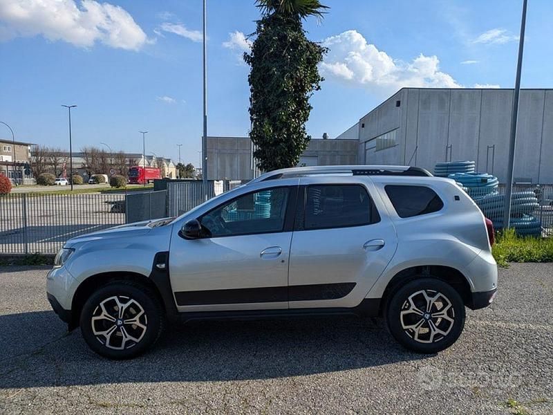Usata Dacia Duster Anniversary 101 CV (74 kW) 2021 Grigio SUV