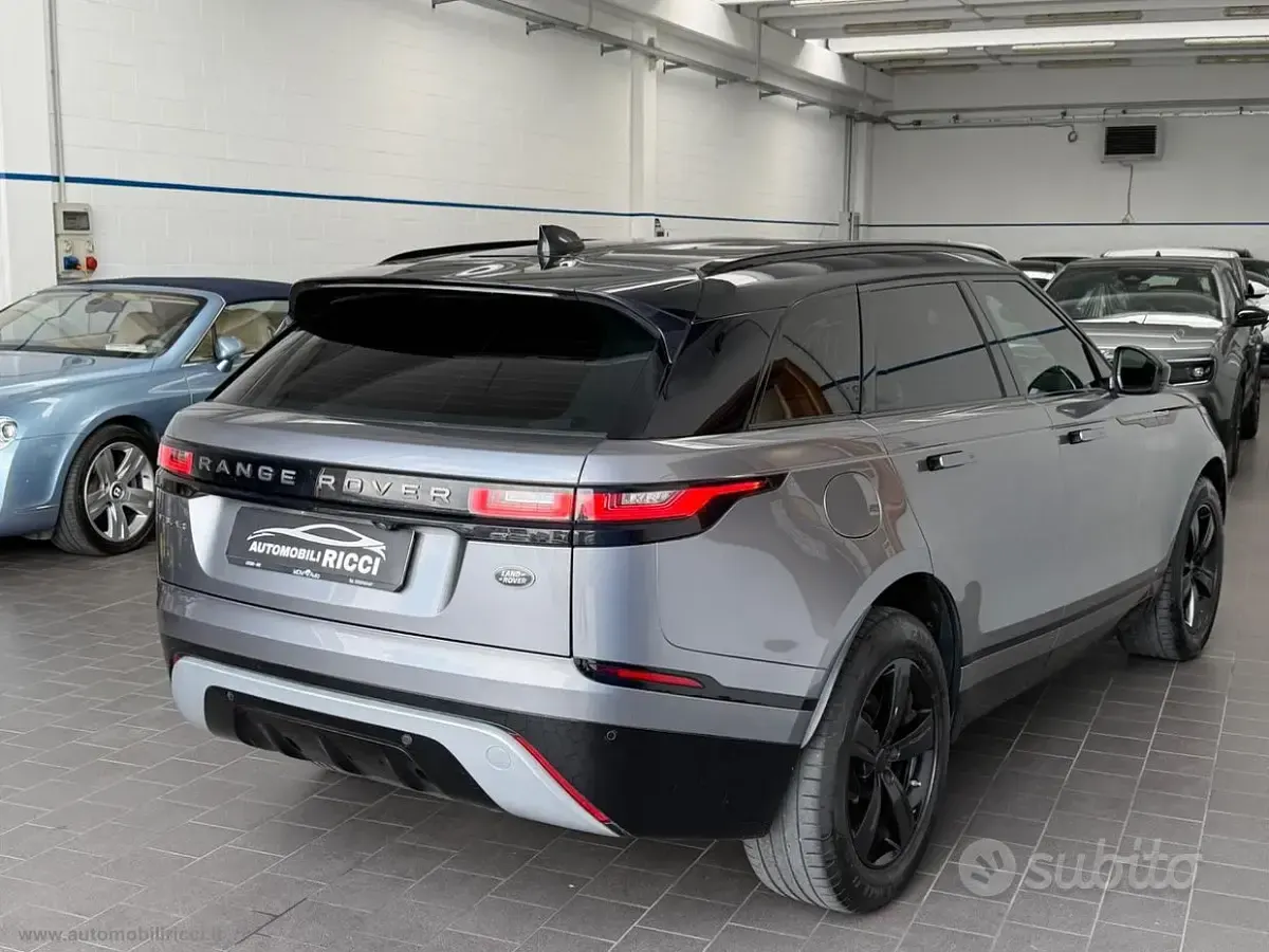 Usata Land Rover Range Rover Velar R-Dynamic 250 CV (183 kW) 2020 Grigio SUV