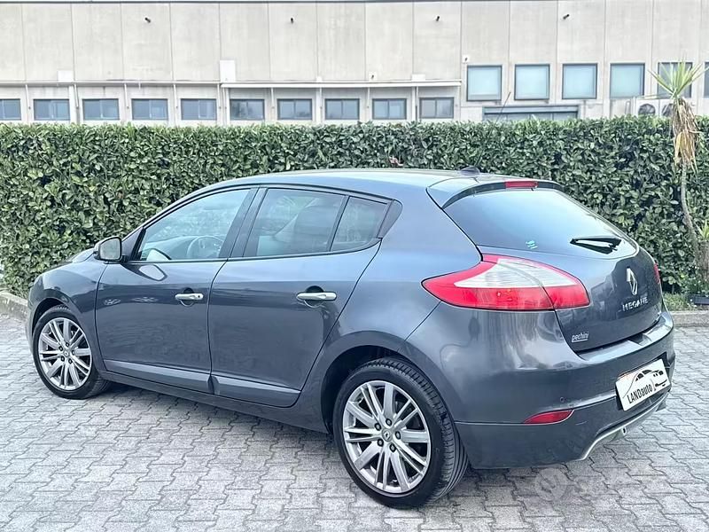Usata Renault Mégane GT Line GT-Line 110 CV (80 kW) 2012 Grigio Utilitaria