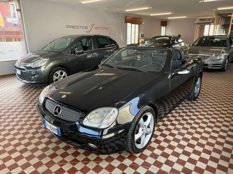 Usato 2000 Mercedes SLK200 2.0 Benzin 136 CV (5.500 €)