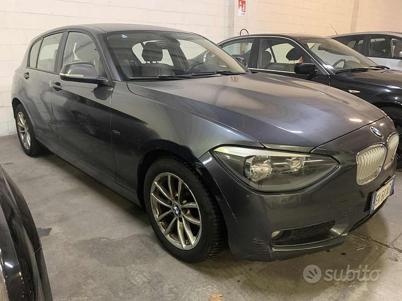 Marrone Usata 2011 BMW 116 Efficient Dynamics Due volumi | 2500 € - Immagine 1/4