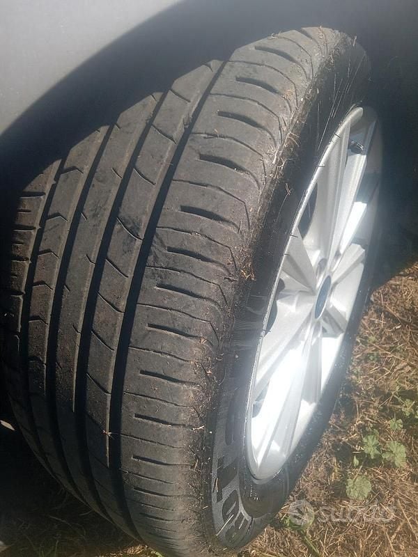 Usata Ford C-MAX 120 CV (88 kW) 2016 Grigio Monovolume