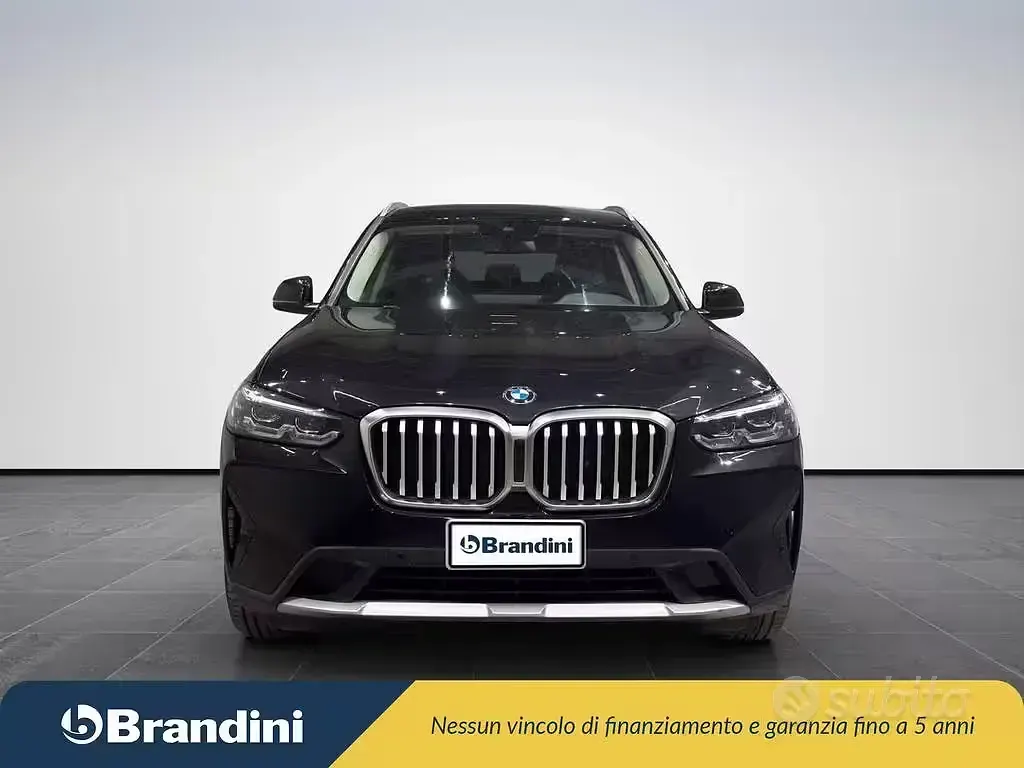 Usata BMW X3 Comfort Edition 190 CV (139 kW) 2022 Black sapphire met. SUV
