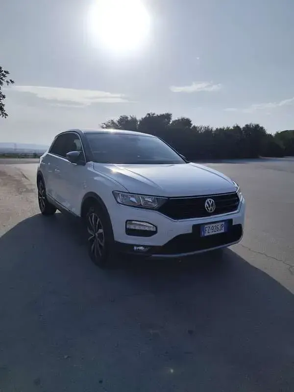 Usata VW T-Roc Advance 116 CV (85 kW) 2019 Bianco SUV