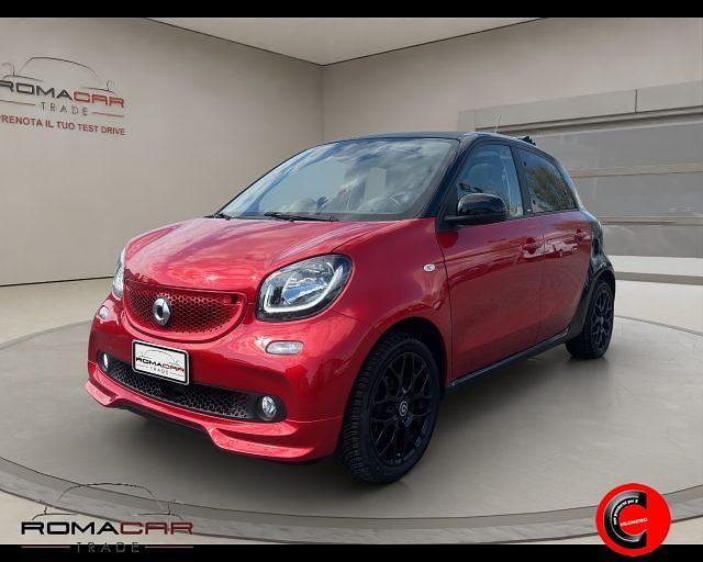 Usado Smart ForFour Brabus 90 CV (66 kW) 2019 Rojo Utilitario